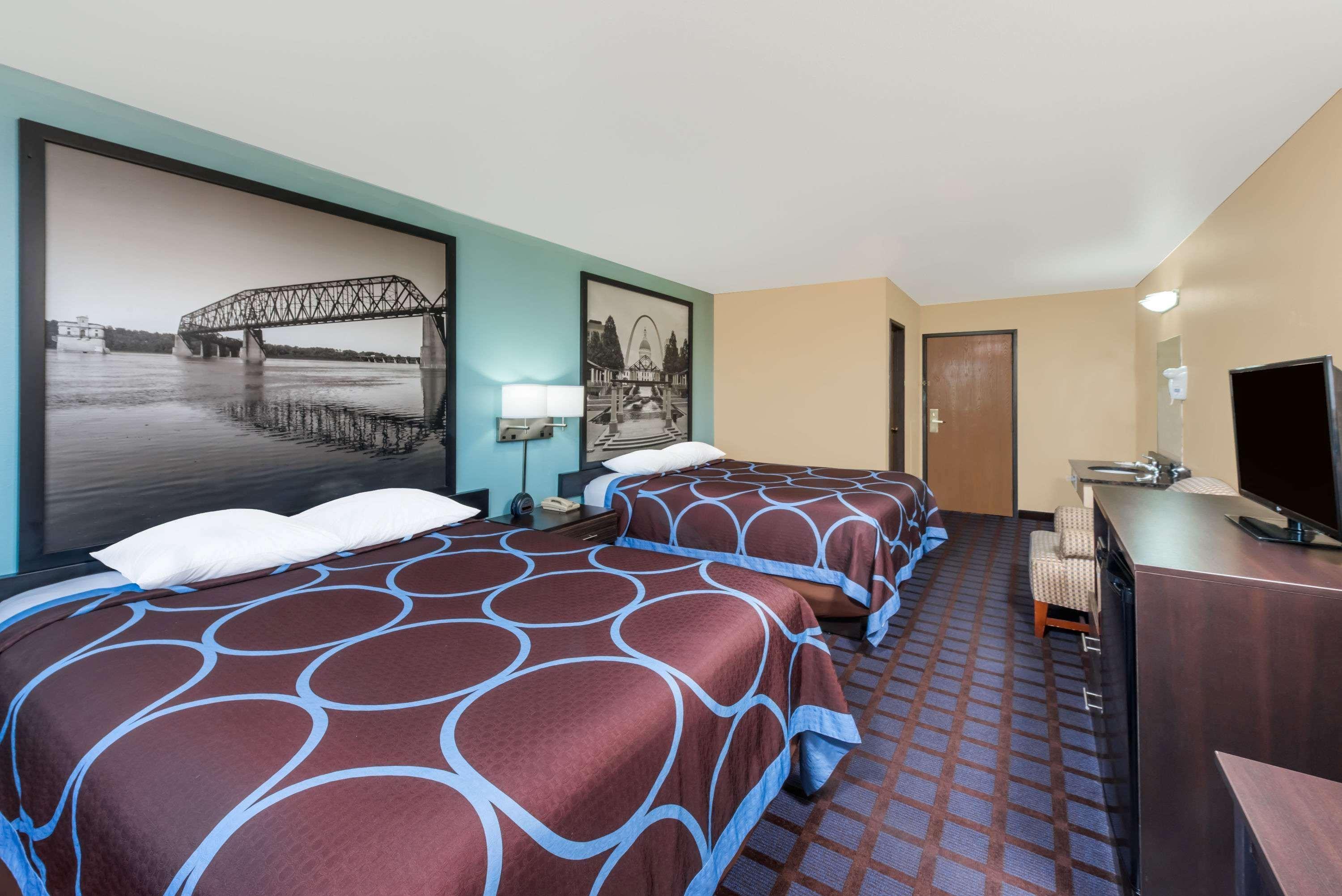 Super 8 By Wyndham Okawville Luaran gambar